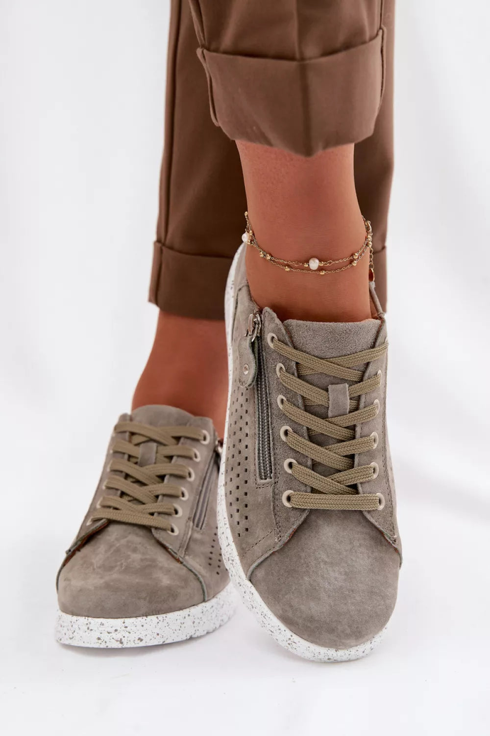 Pusbačiai modelis 226083 Step in style