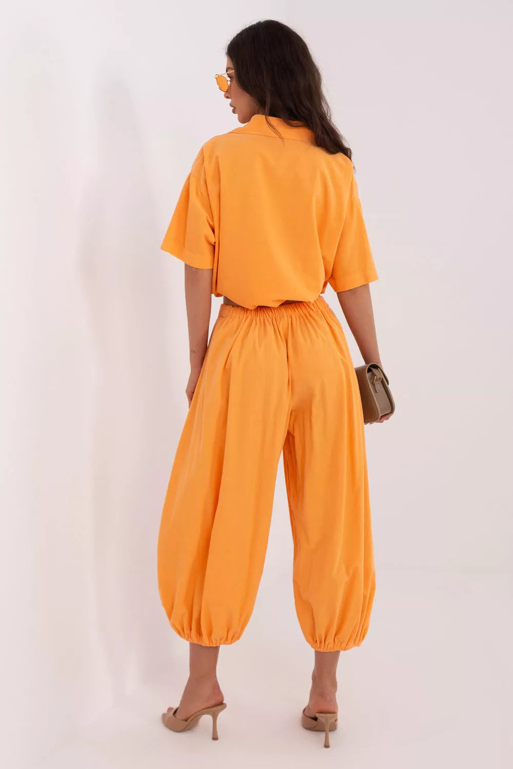 Veliūrinės kelnės modelis 226228 Italy Moda