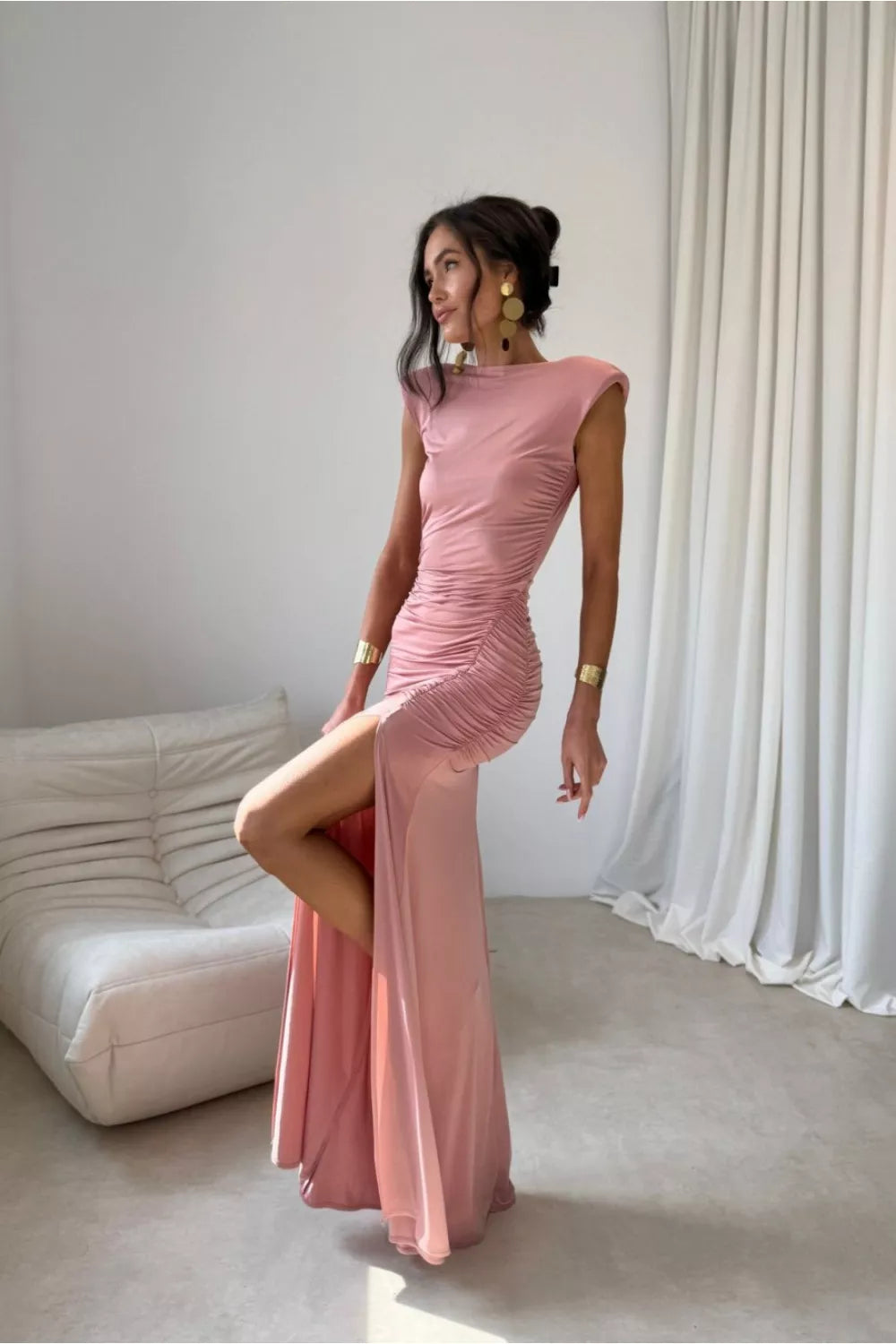 Ilga suknelė modelis 226274 Roco Fashion