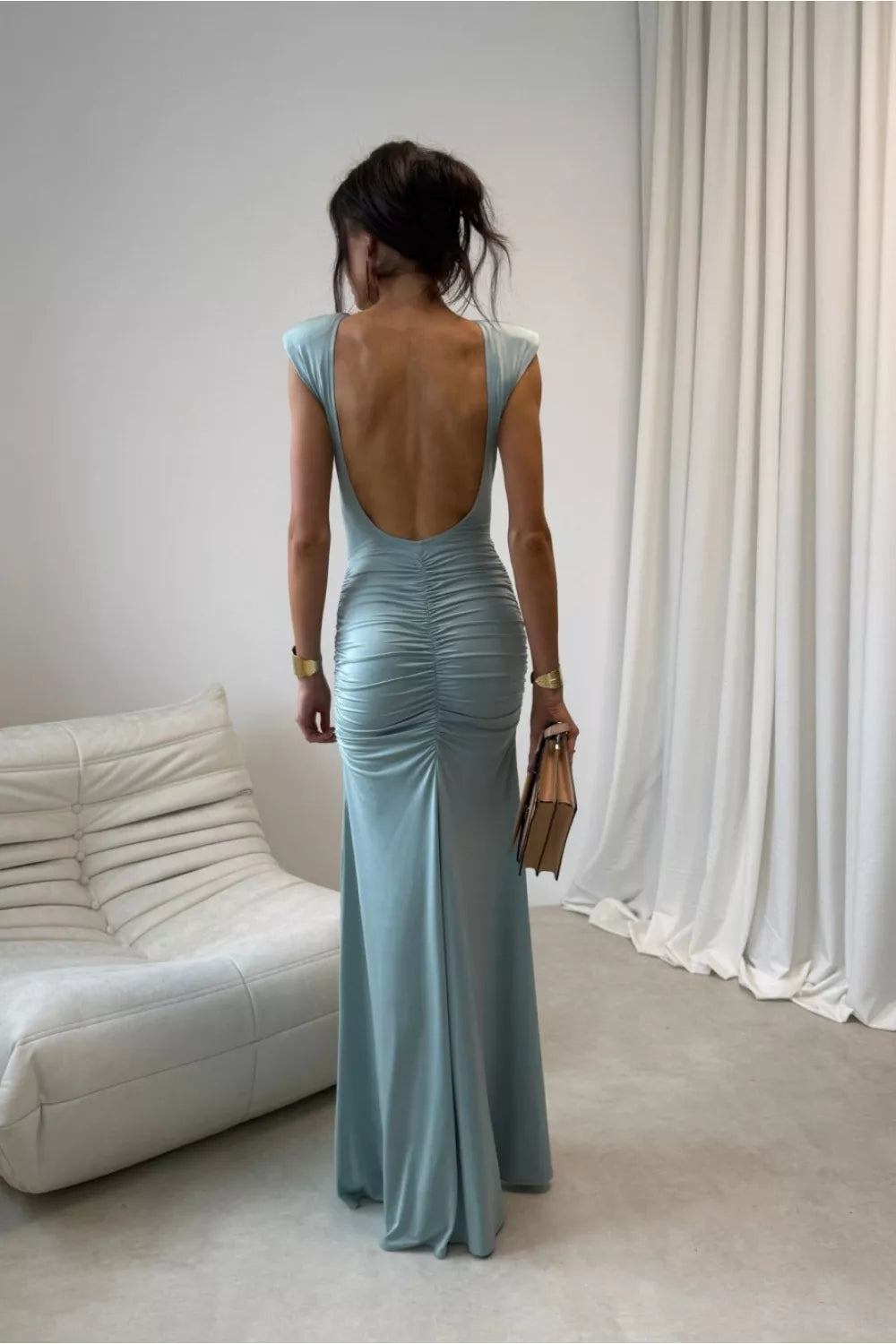 Ilga suknelė modelis 226276 Roco Fashion