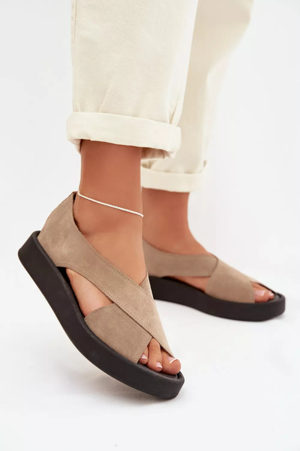 Basutės modelis 226329 Step in style