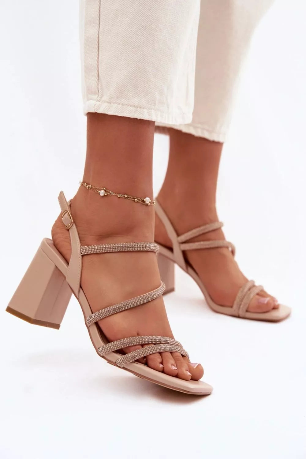 Basutės su kulnu, modelis 226326, Step in style