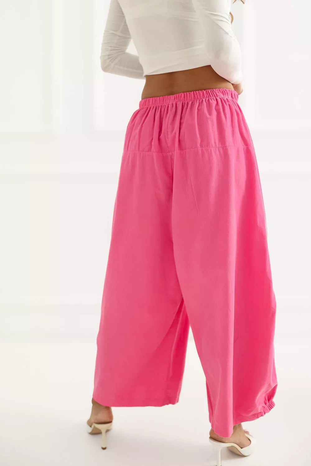 velvetinės kelnės modelis 226451 Italy Moda