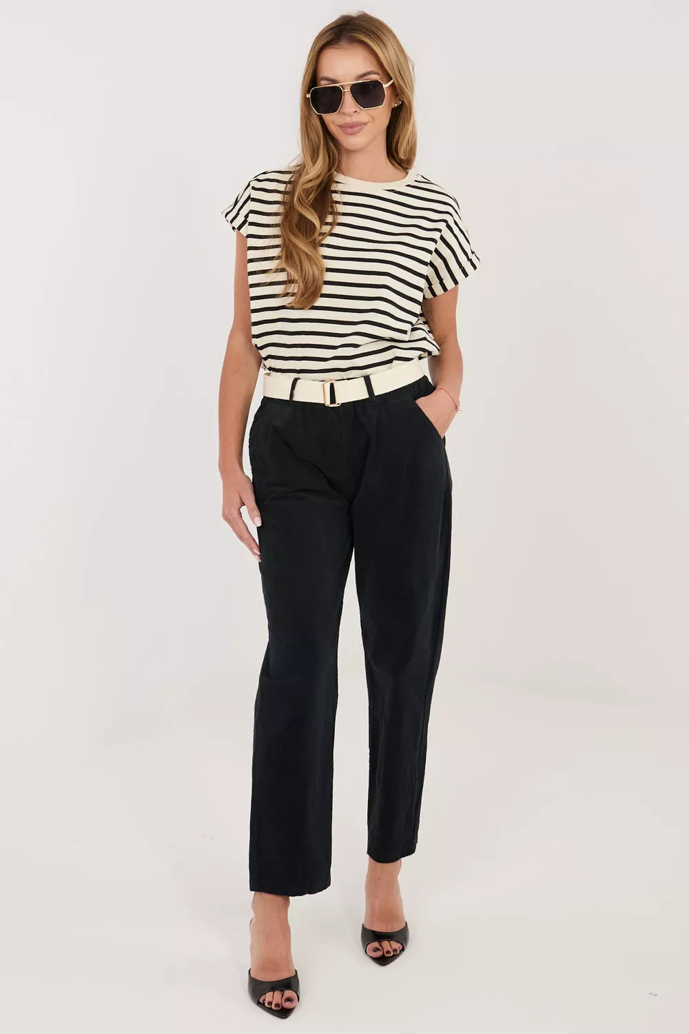 velvetinės kelnės modelis 226456 Italy Moda
