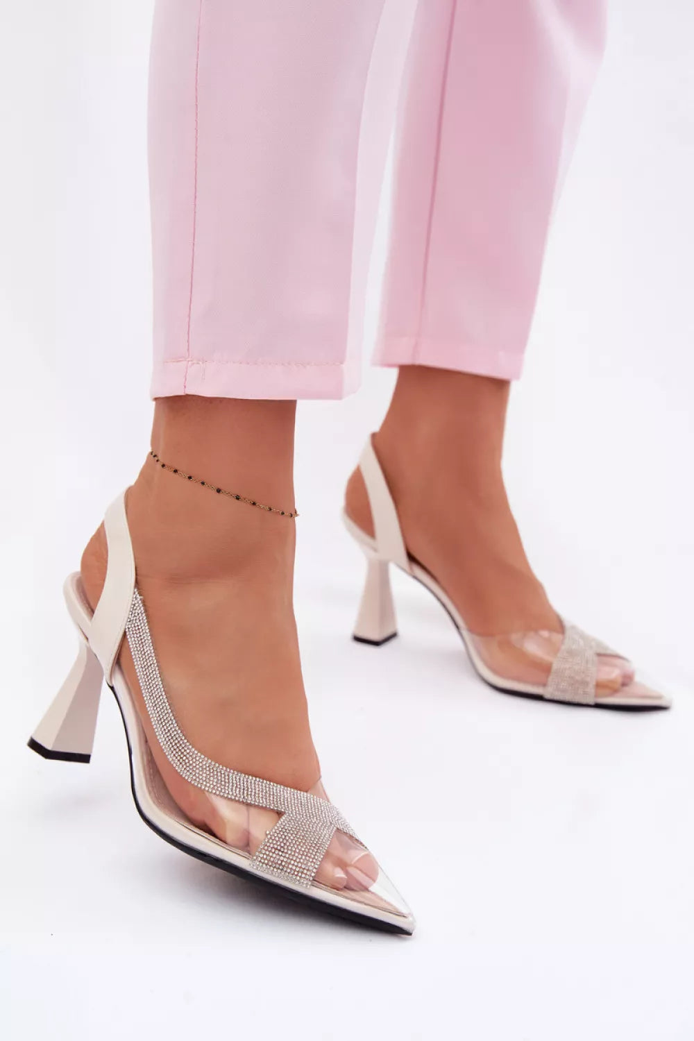 Basutės aukštu kulnu modelis 226503 Step in style