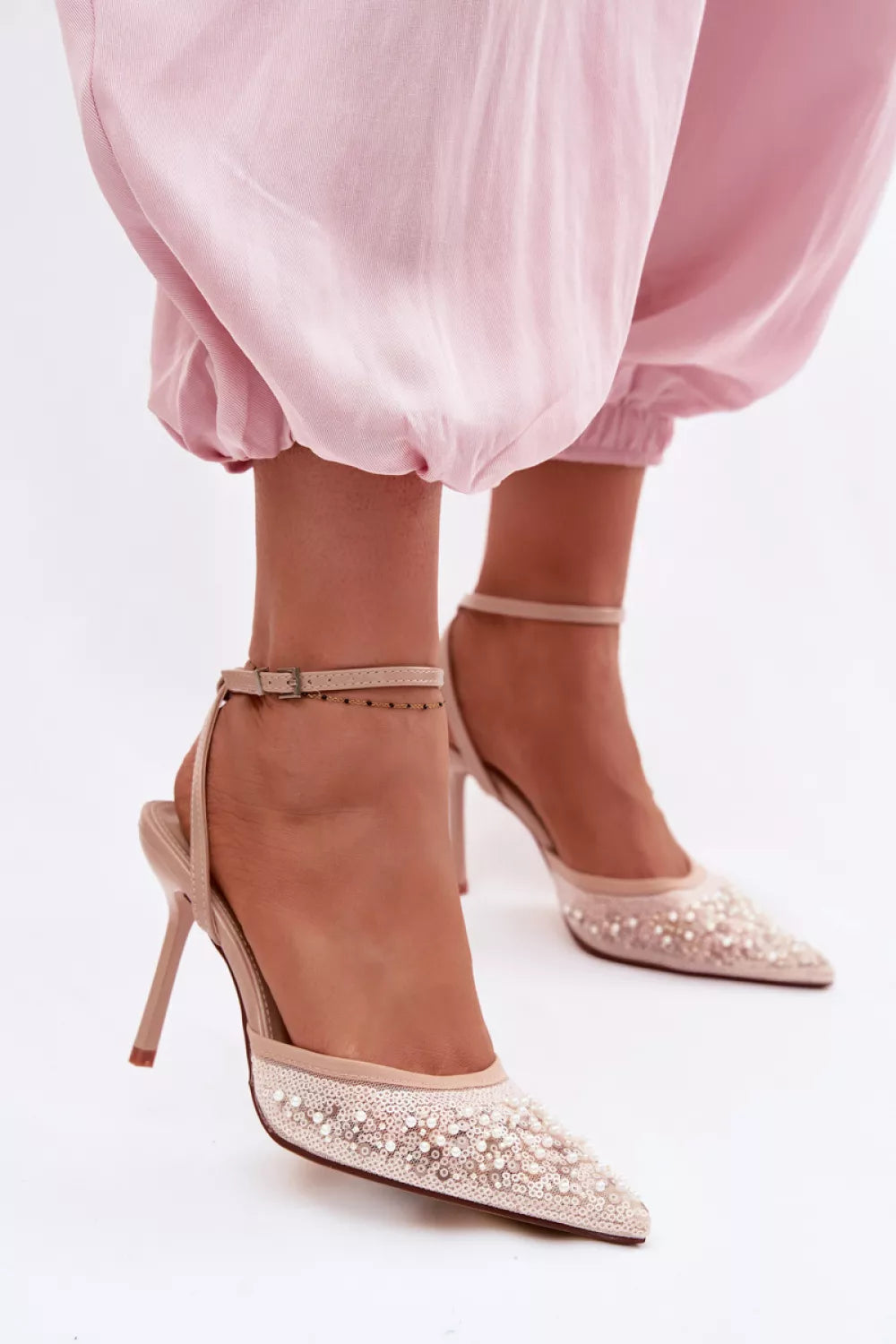 Basutės aukštu kulnu modelis 226511 Step in style