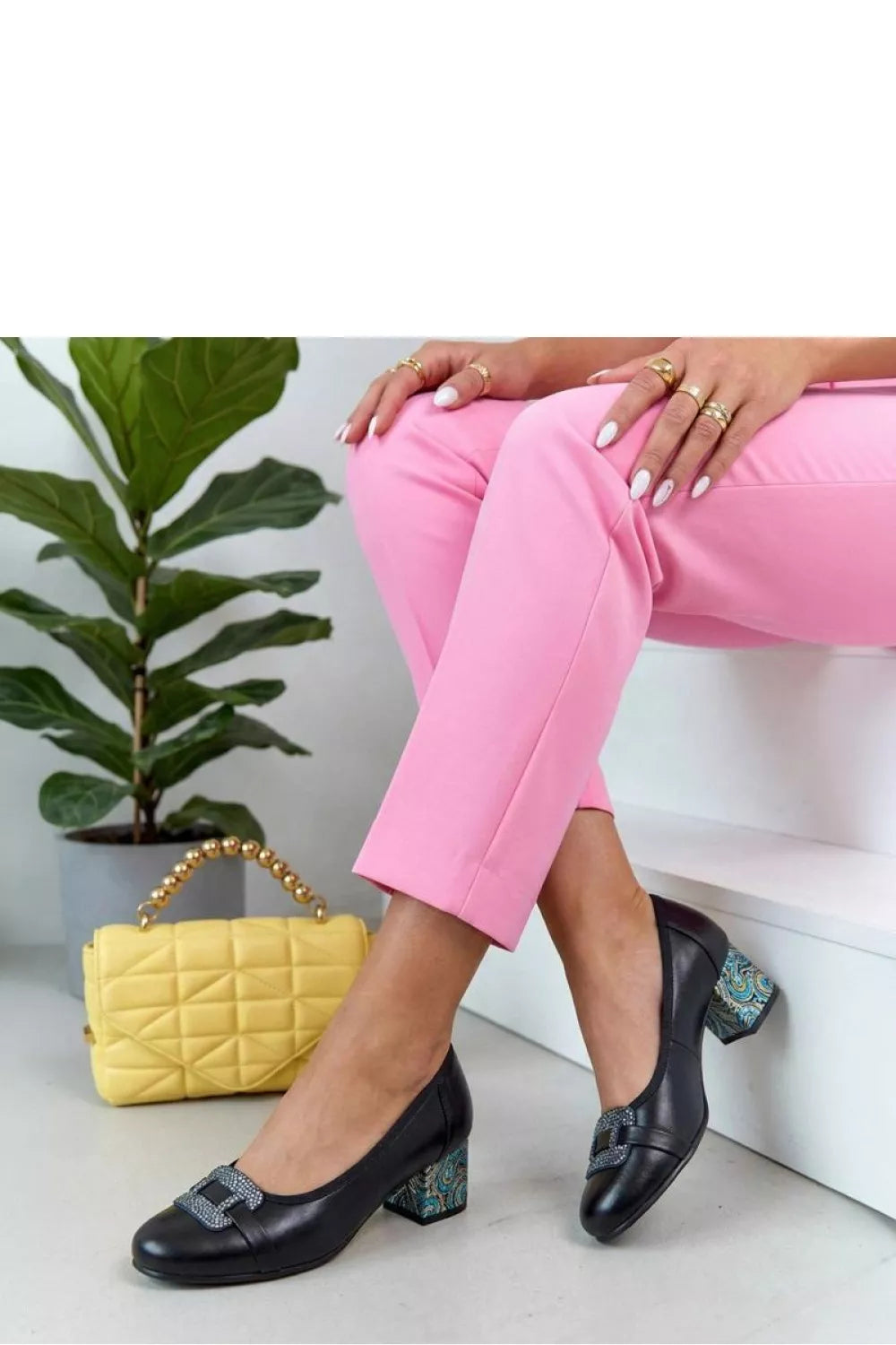 Pumps bateliai su kulnu, modelis 226555 Solea
