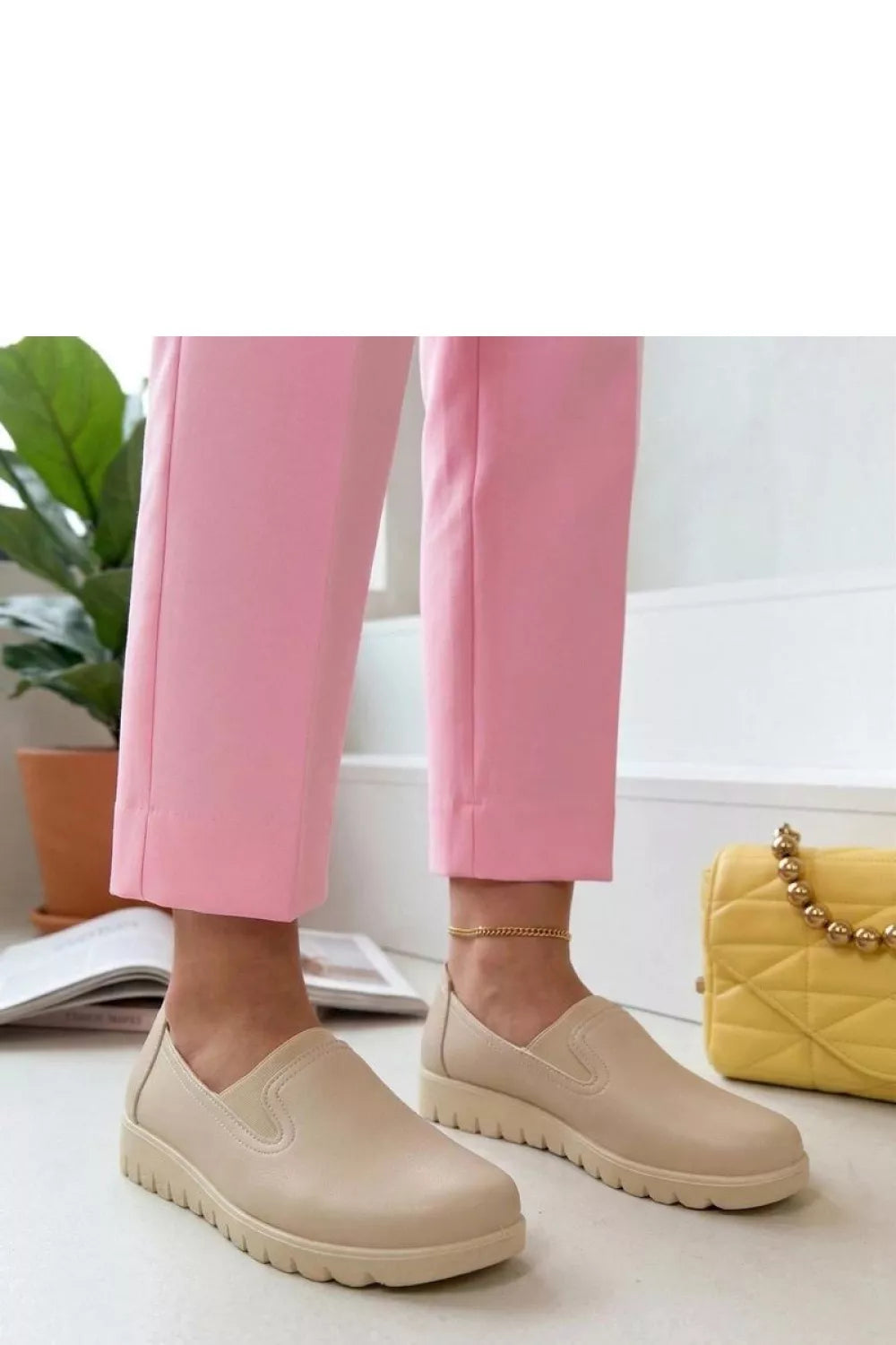 Pusbačiai modelis 226559 Solea