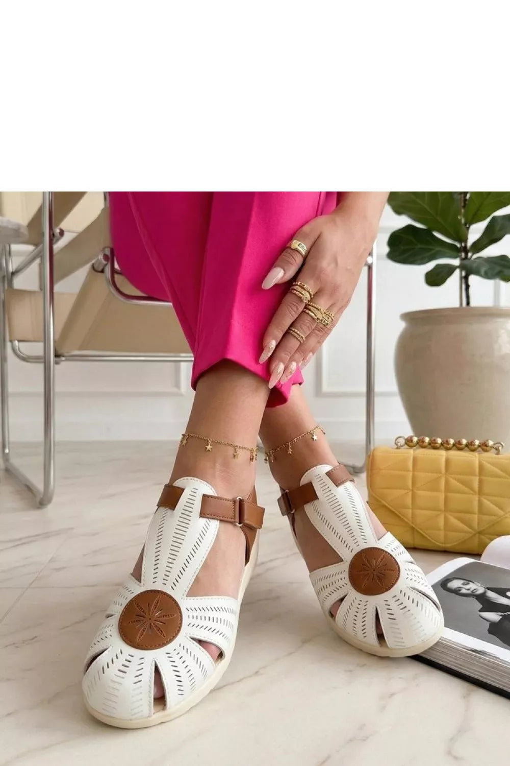 Basutės modelis 226560 Solea