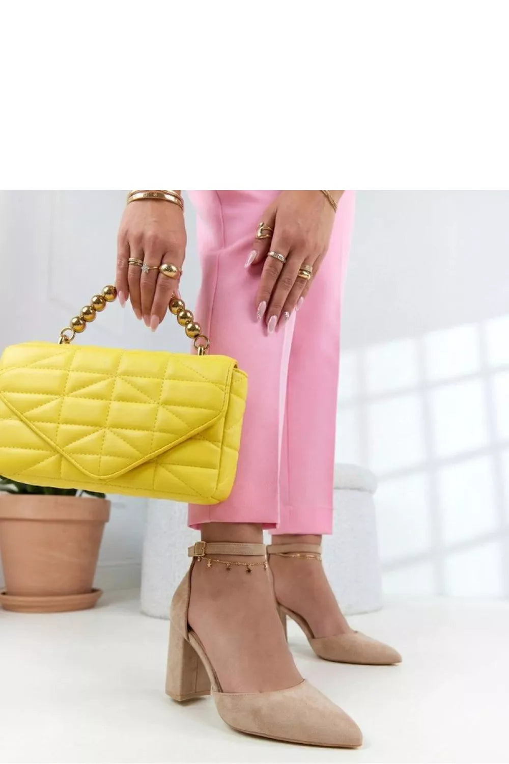 Bateliai su masyviu kulnu modelis 226565 Solea