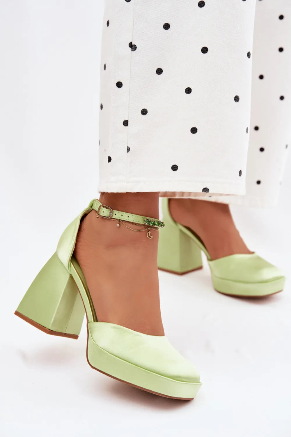 Basutės su kulnu, modelis 226914, Step in style
