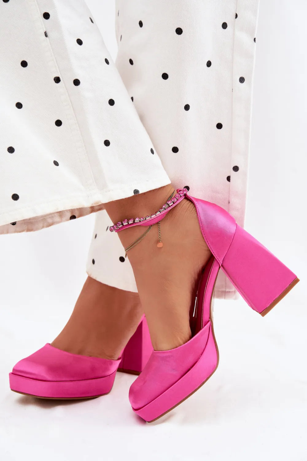 Basutės su kulnu modelis 226916 Step in style