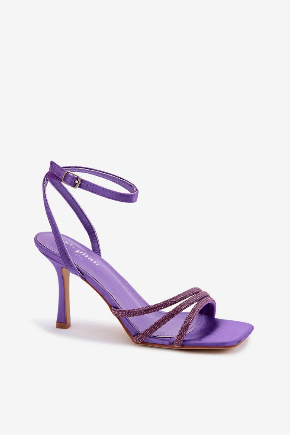Basutės aukšta pakulne, modelis 226920 Step in style