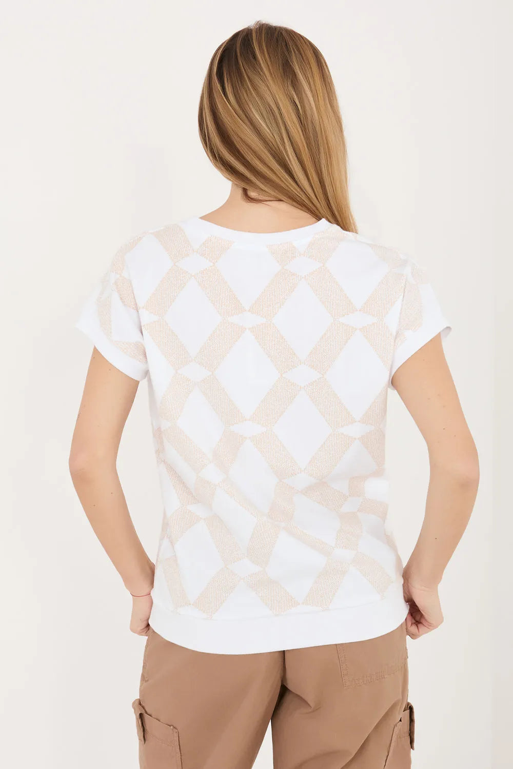 Palaidinė modelis 227046 Relevance
