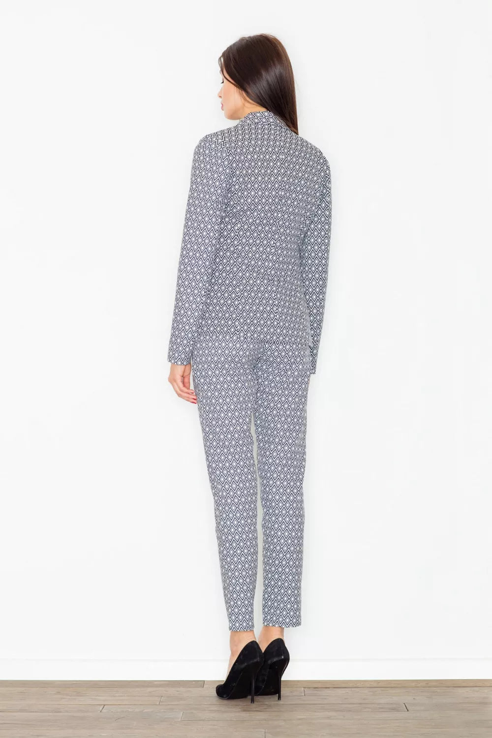 Švarko modelis 77135 Figl