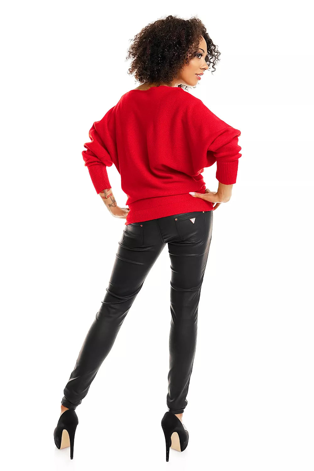 Šikšnosparnio stiliaus palaidinės modelis 84279 PeeKaBoo
