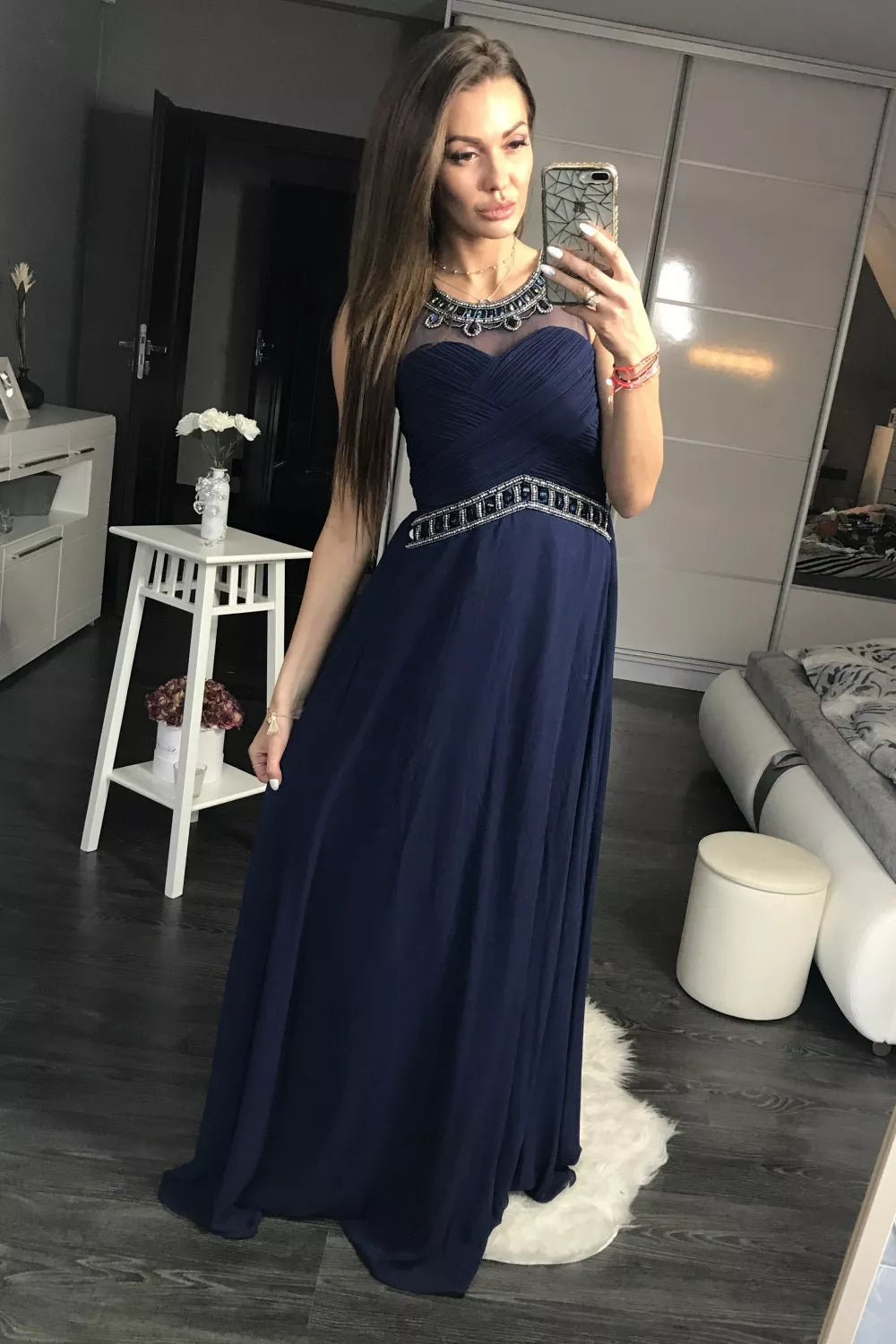 Ilga suknelė, modelis 105272, YourNewStyle