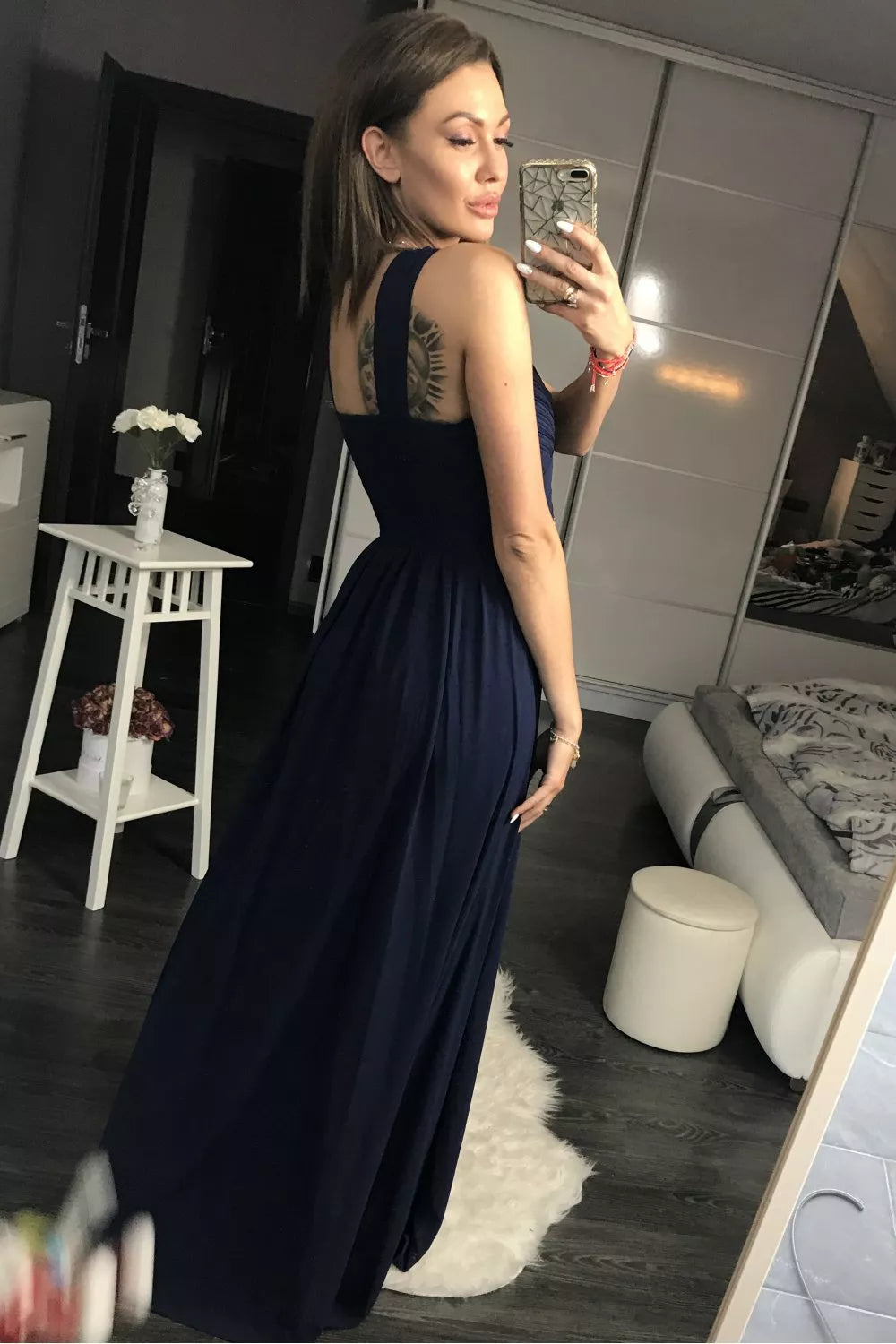 Ilga suknelė, modelis 105272, YourNewStyle