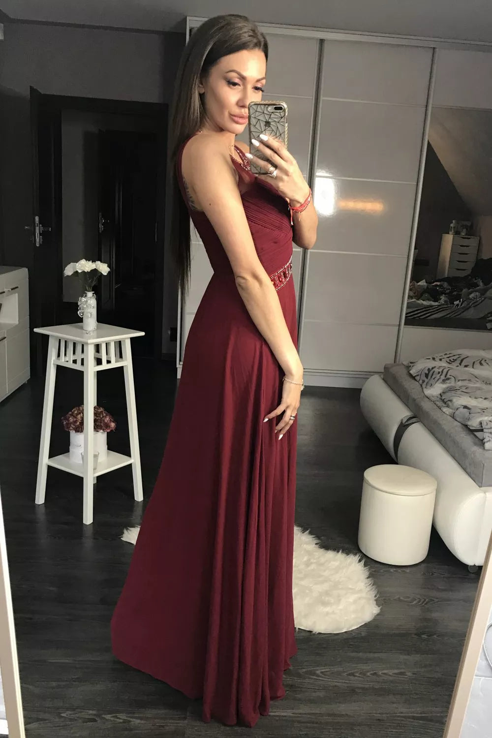 Ilga suknelė, modelis 105274, YourNewStyle