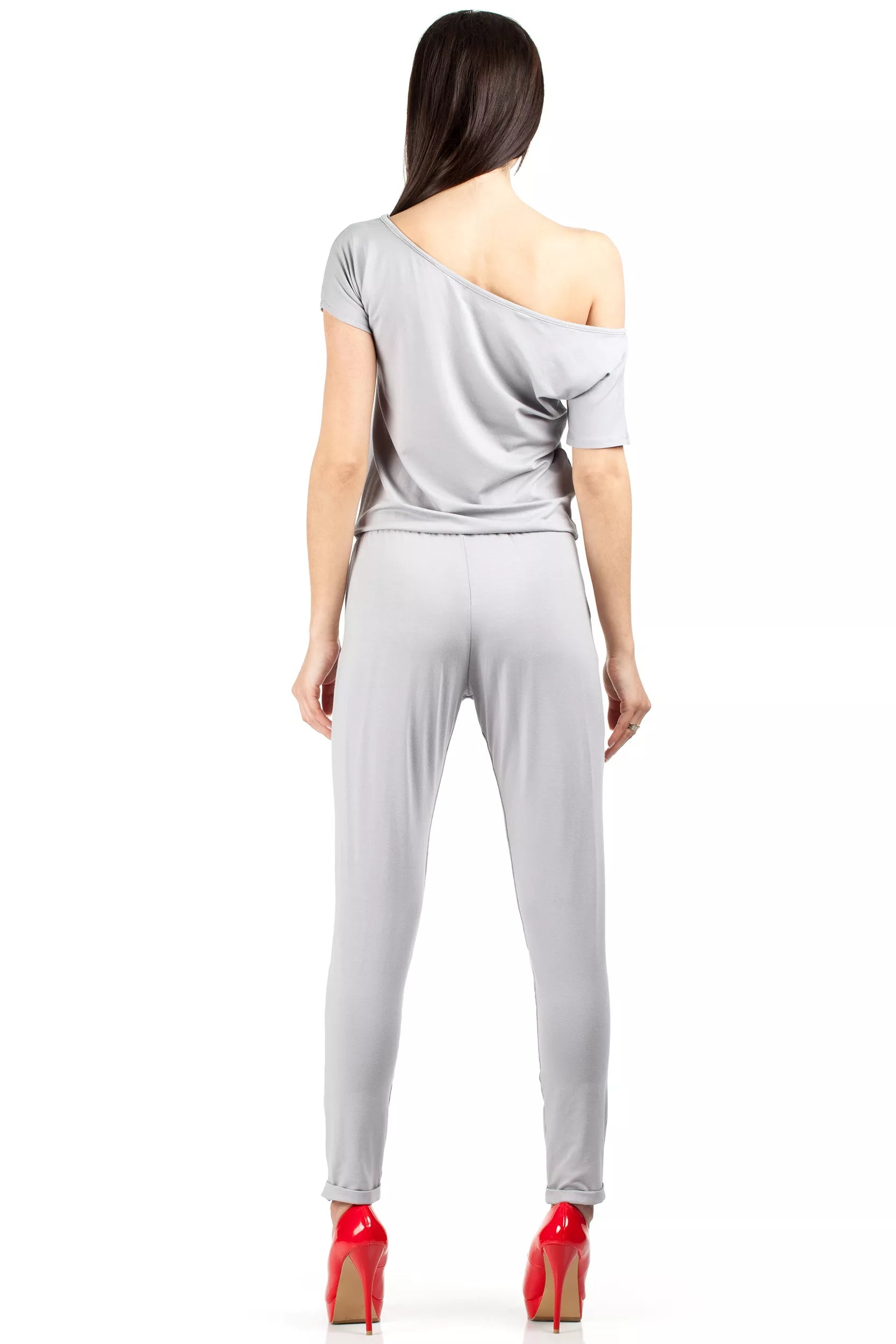 Kostiumas, modelis 28572 Moe