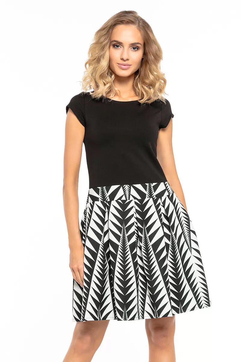 Dieninė suknelė, modelis 121250 Tessita