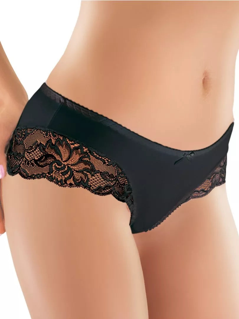 Šortai, modelis 121545 Ewana