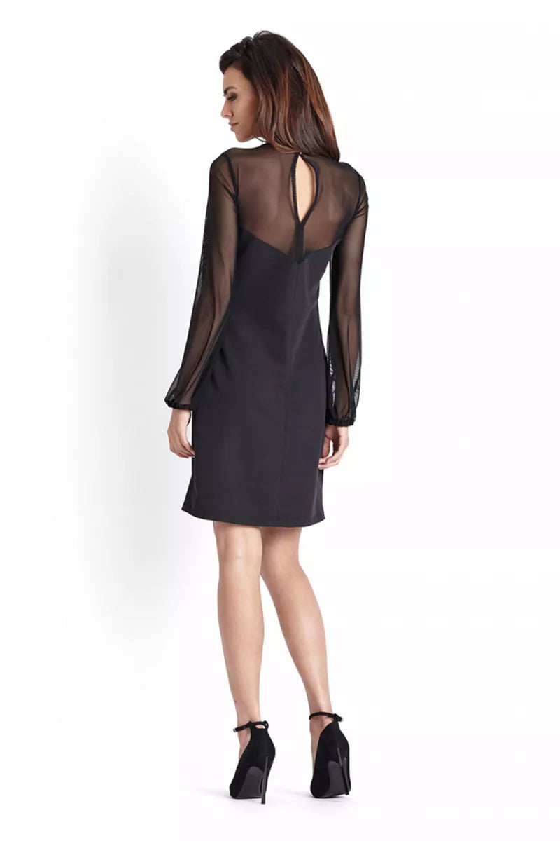 Trumpa suknelė, modelis 124038 IVON