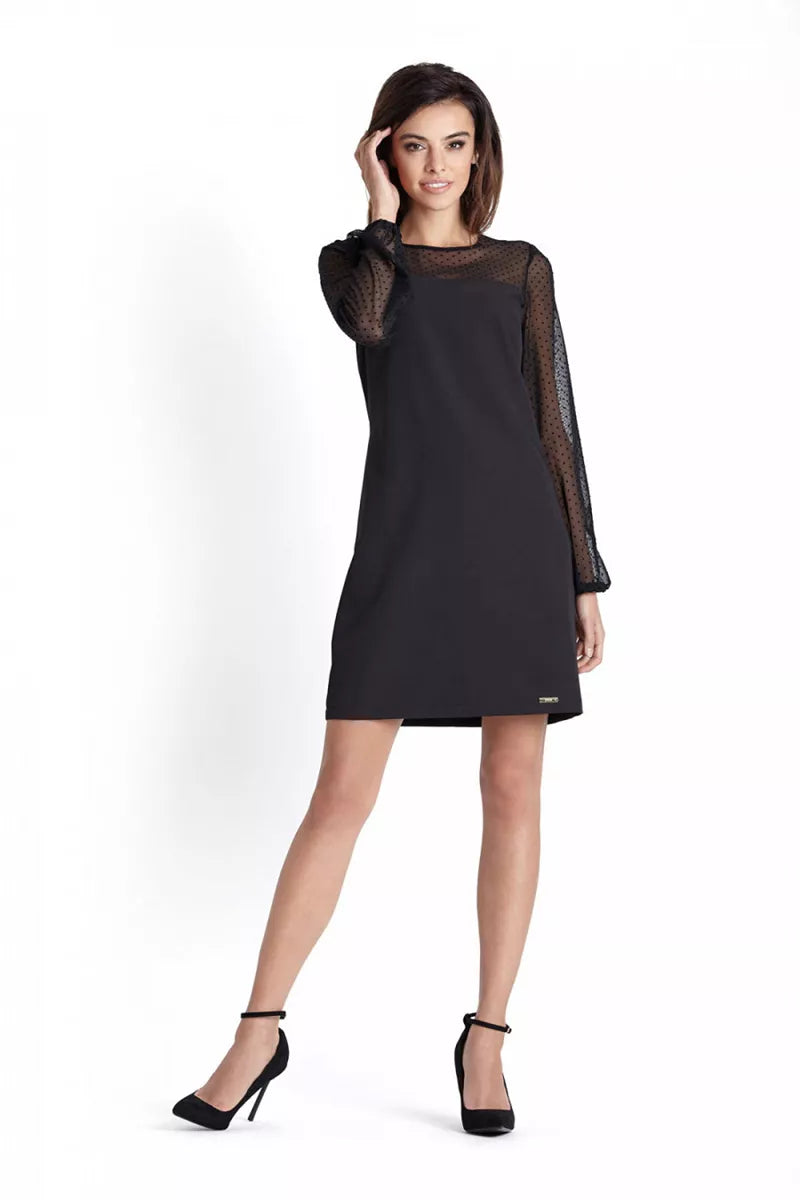 Trumpa suknelė, modelis 124039 IVON