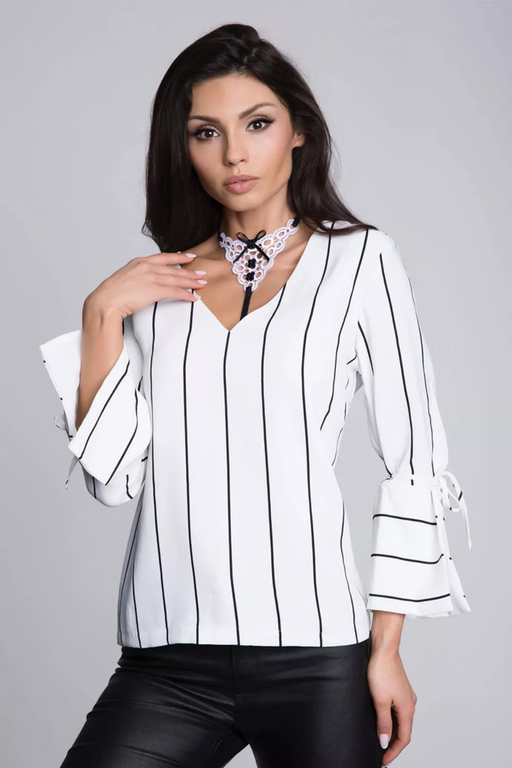 Petnešėlėlis Modelis Collet White - Julimex