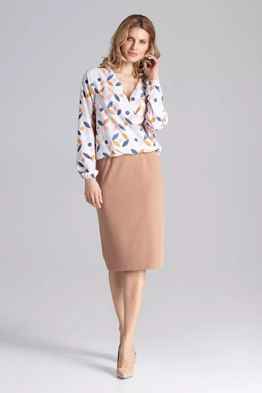 Klasikinis sijonas, modelis 129748, Figl