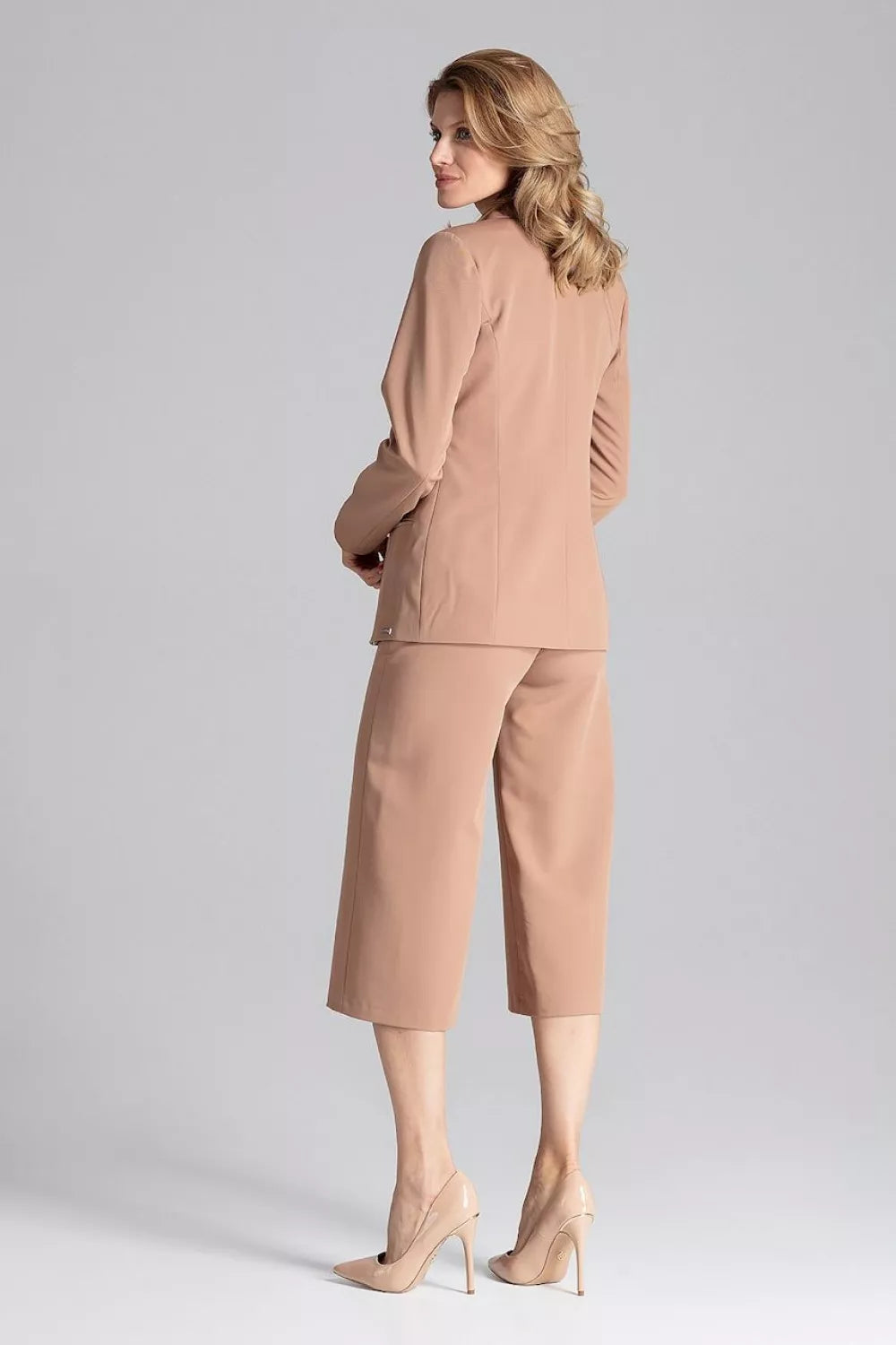 Švarko modelis 129803 Figl