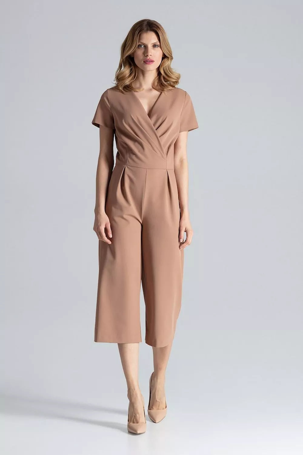 Kostiumas, modelis 132482, Figl