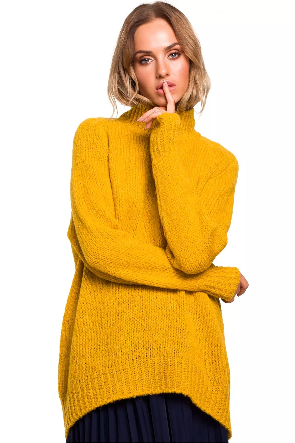 Megztinis, modelis 135442 Moe