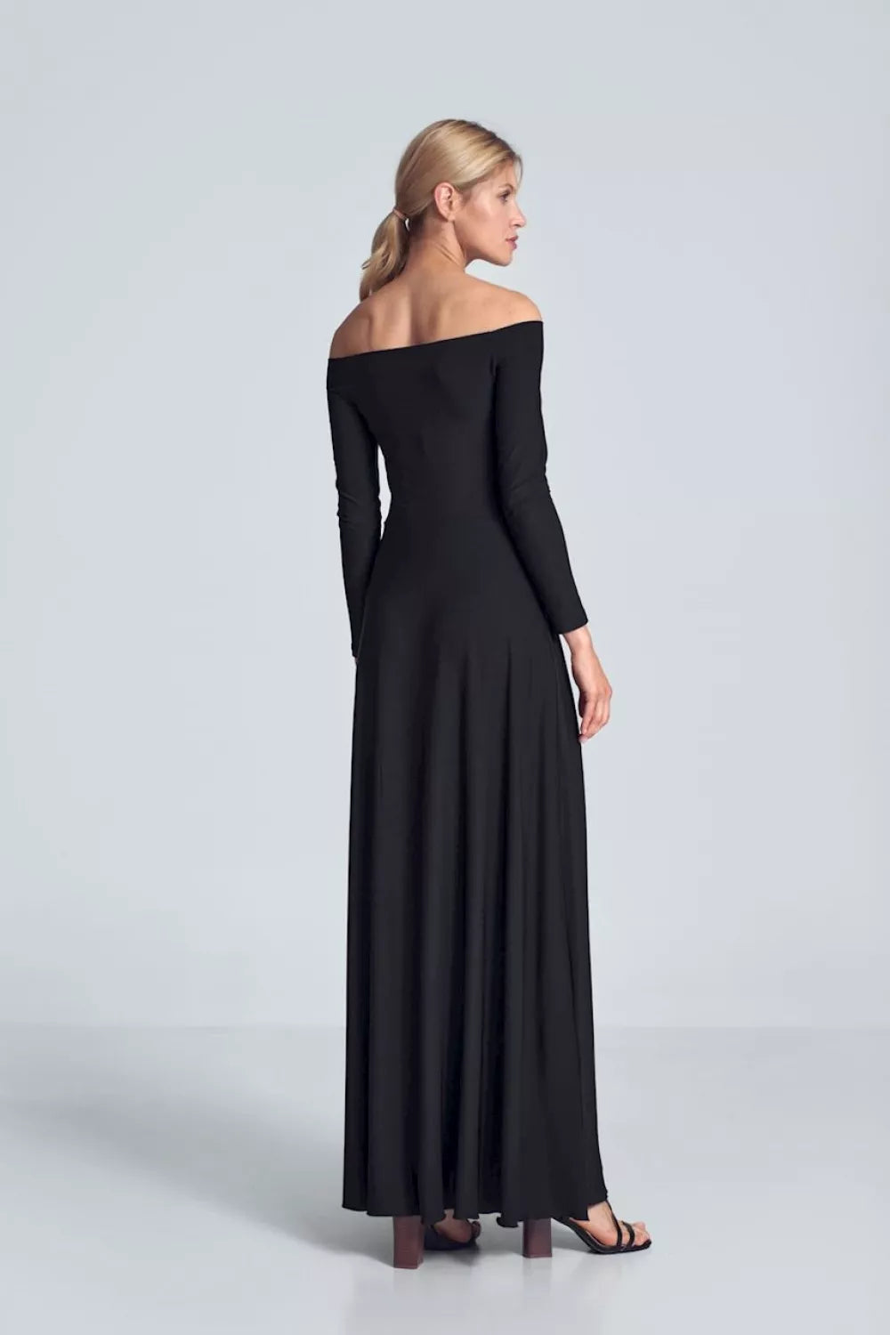 Ilga suknelė modelis 147924 Figl
