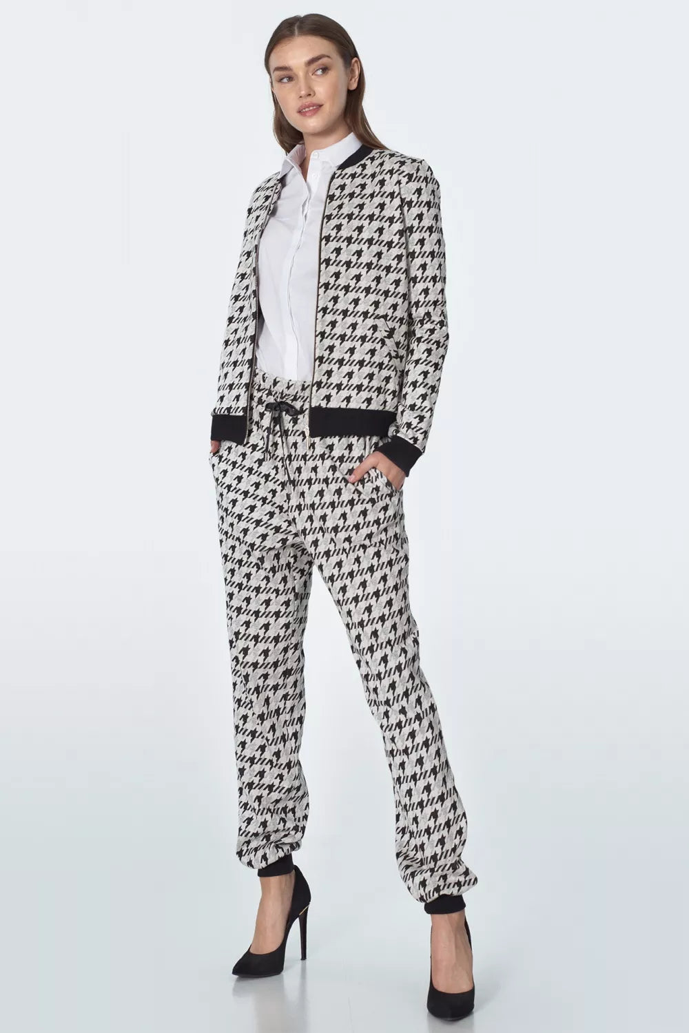 Striukės modelis 148090 Nife
