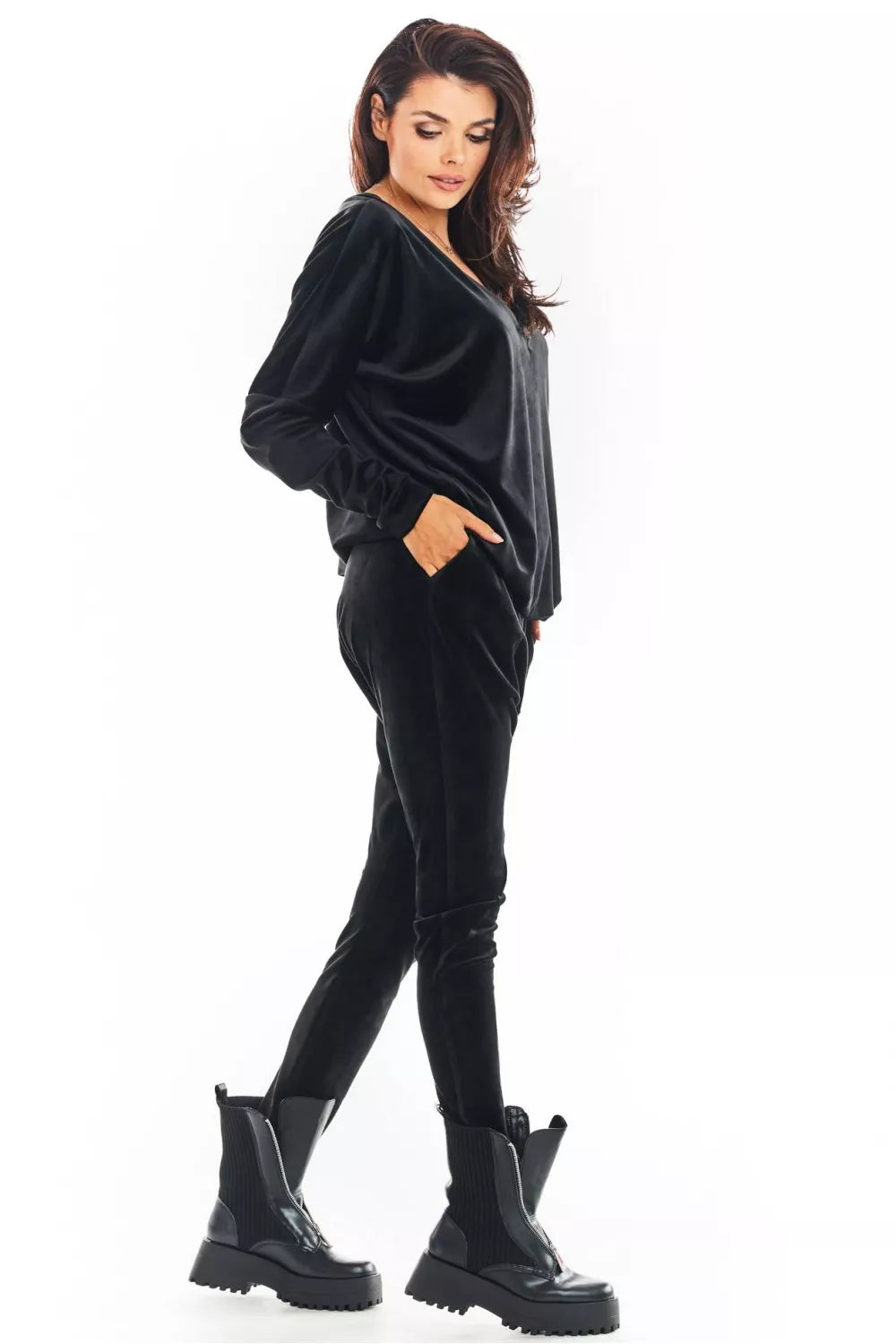 Sportinių kelnių modelis 149776 awama