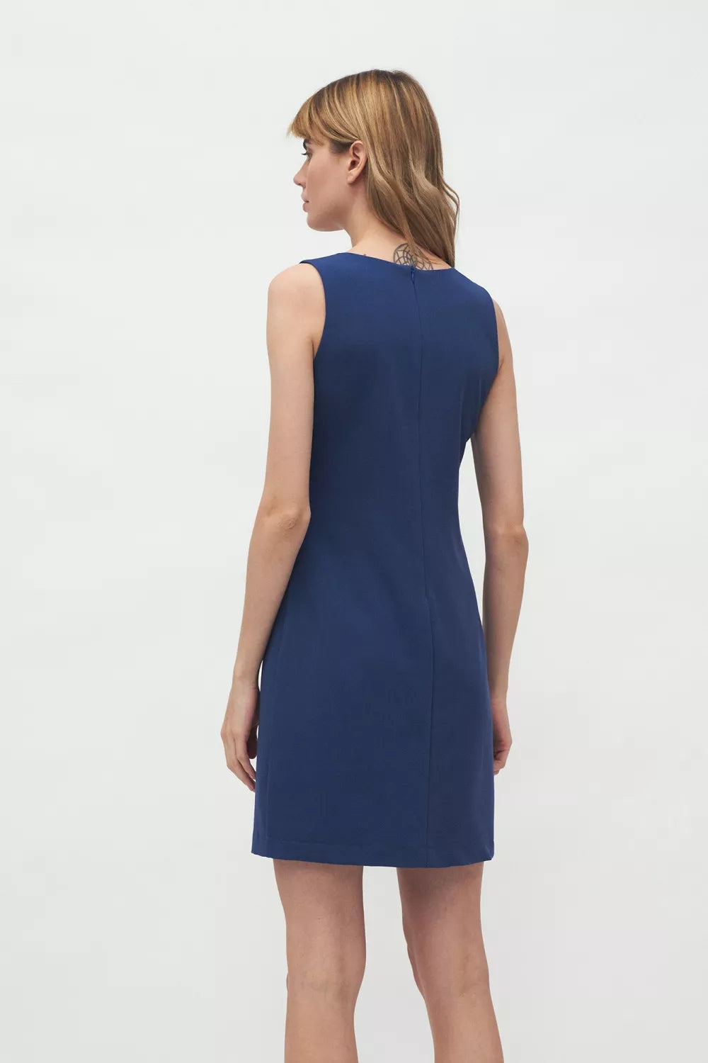 Suknelė modelis 155374 Nife