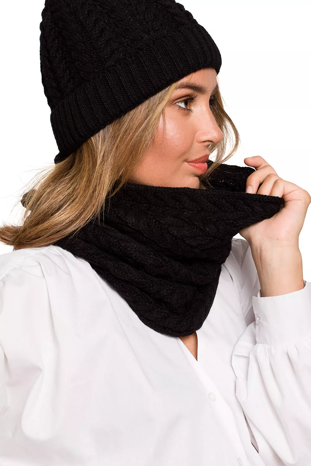 Šalikas-apykaklė „Infinity“ modelis 157564 BE Knit
