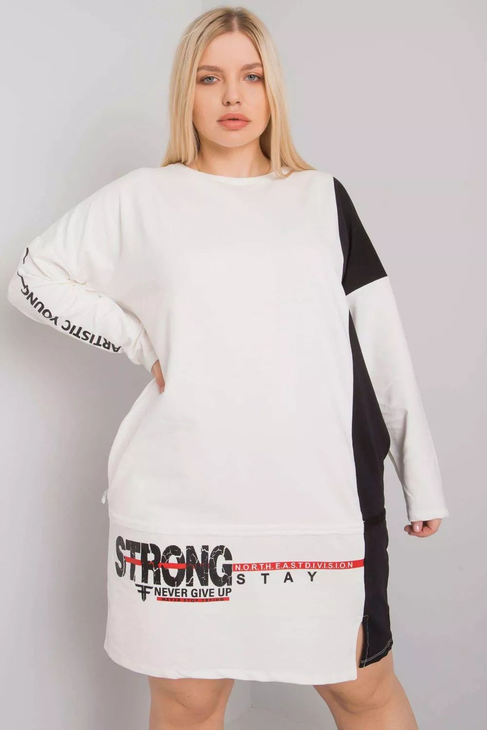 Dieninė suknelė, modelis 159974 Aktualumas