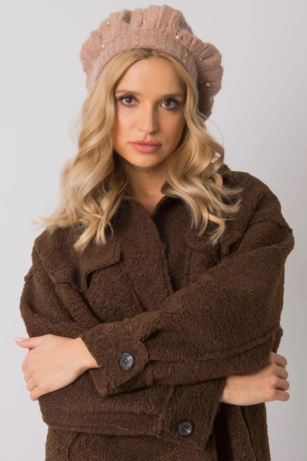 Kepis modelis 161131 AT