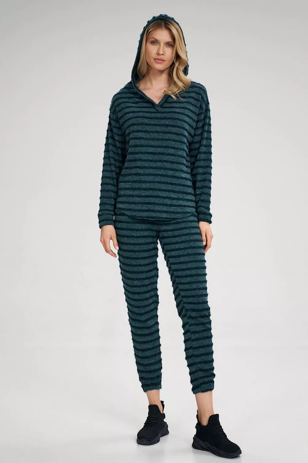 Sportinių kelnių modelis 162306 Figl