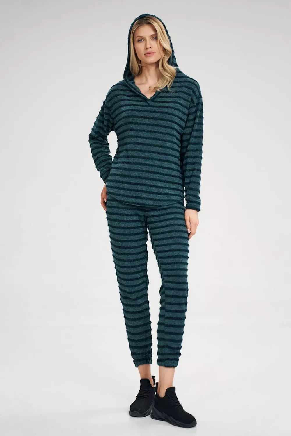 Sportinių kelnių modelis 162306 Figl