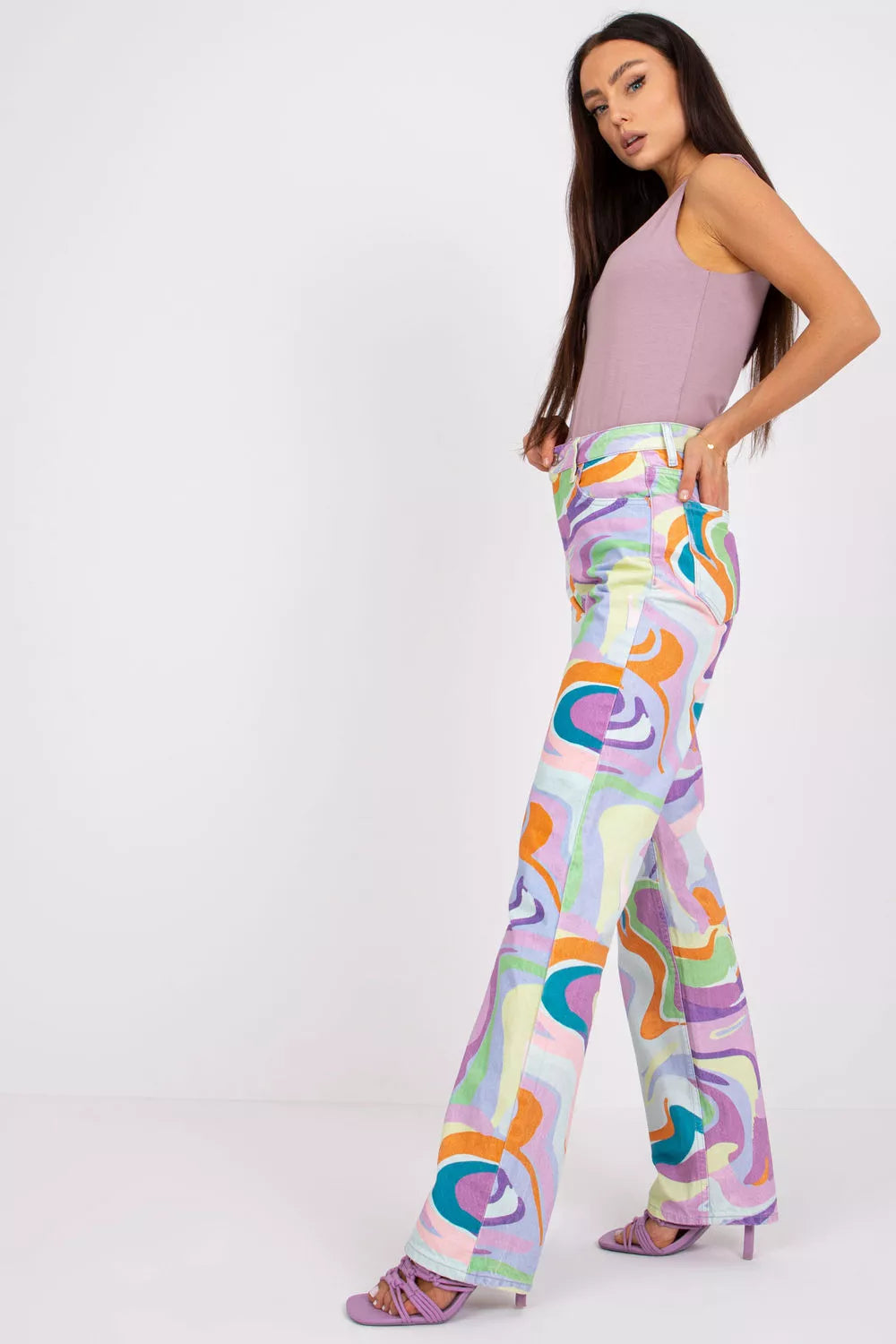 Aukštos klasės modelis 166041 BFG