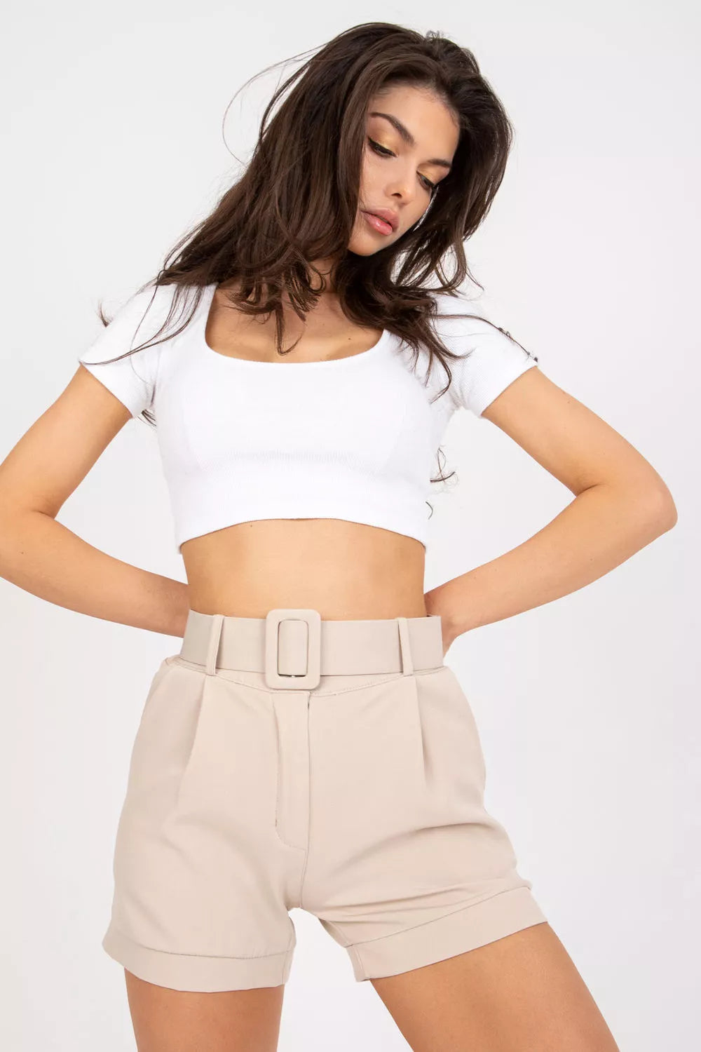 Šortai, modelis 166320, Italy Moda