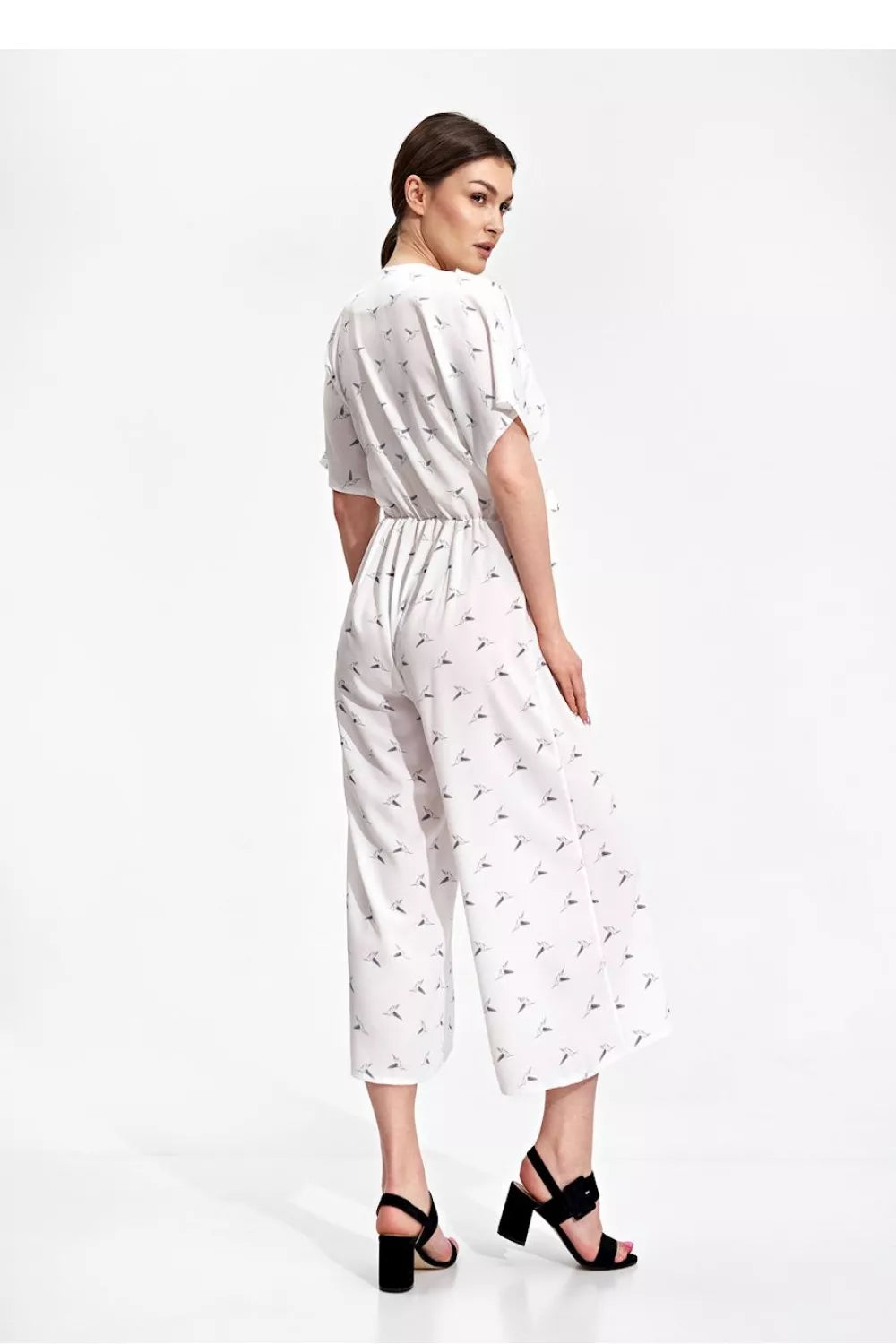 Kostiumas, modelis 167196, Figl