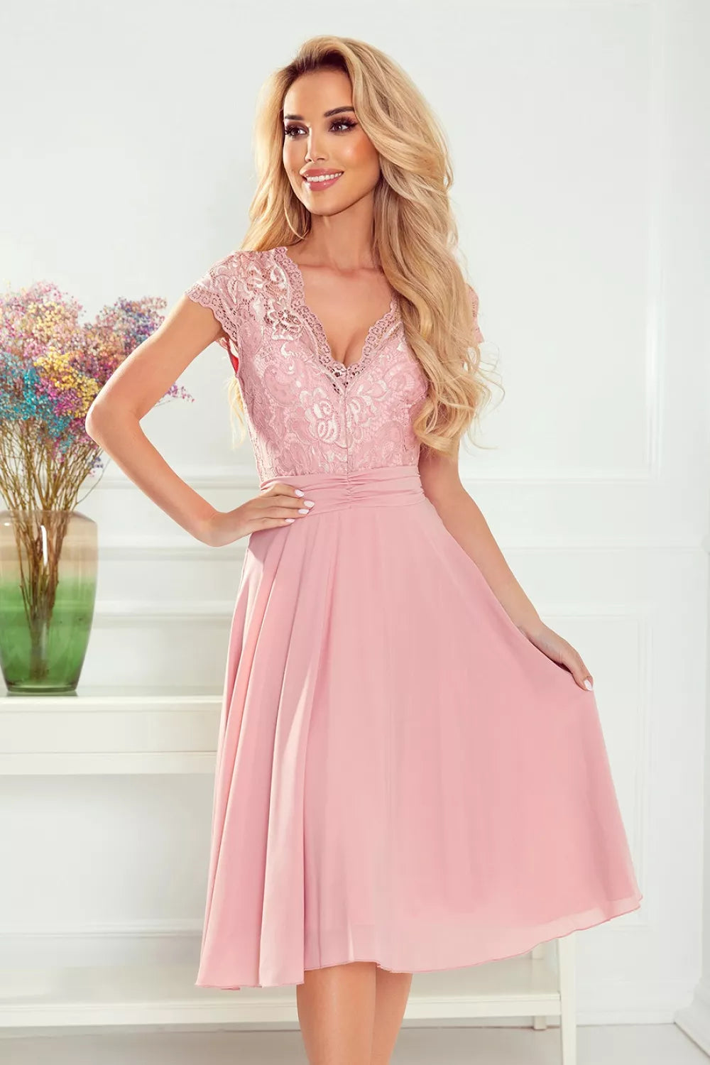 Vakarinės suknelės modelis 167991 Numoco