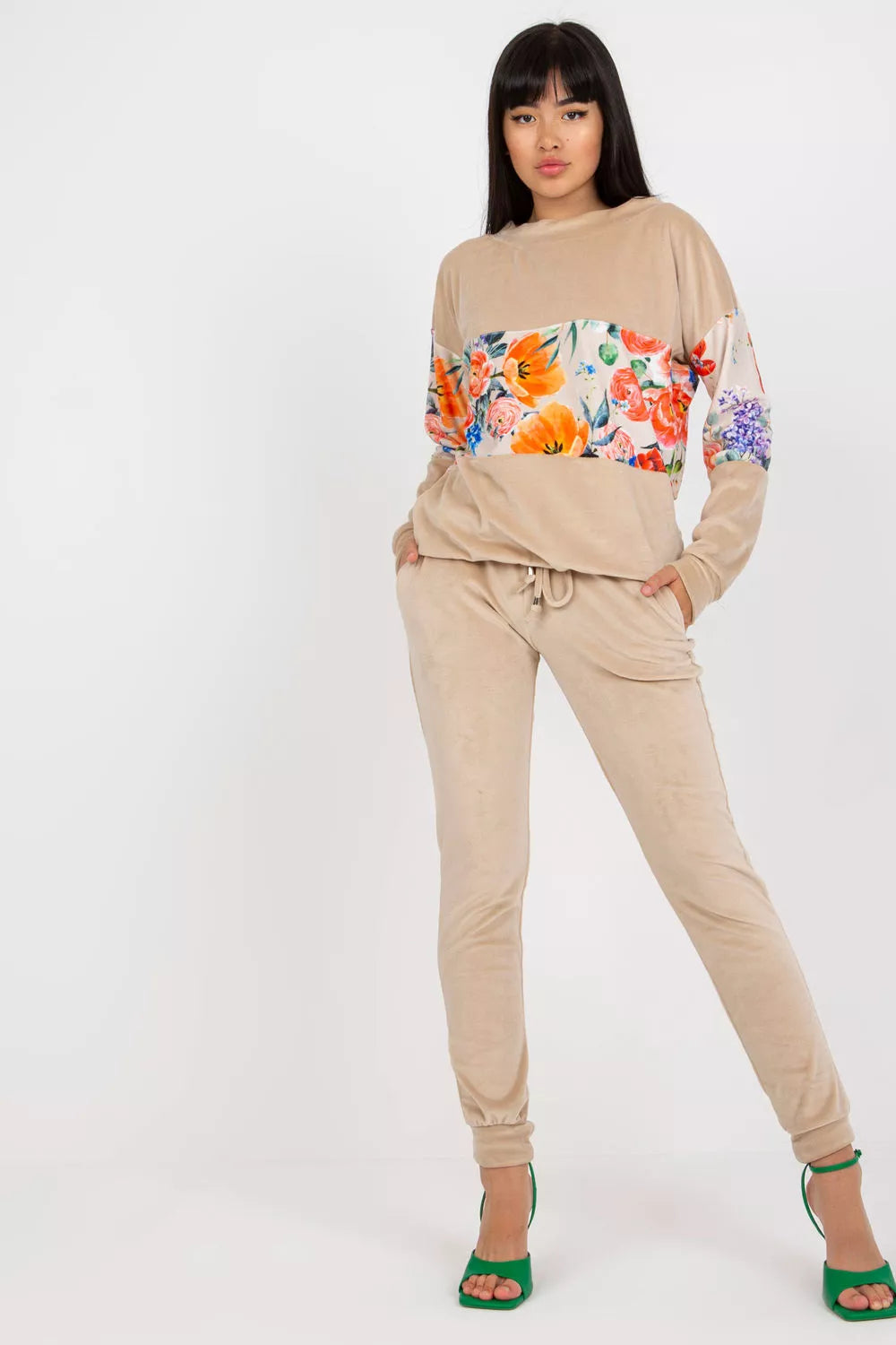 Modelis 169458 Rue Paris