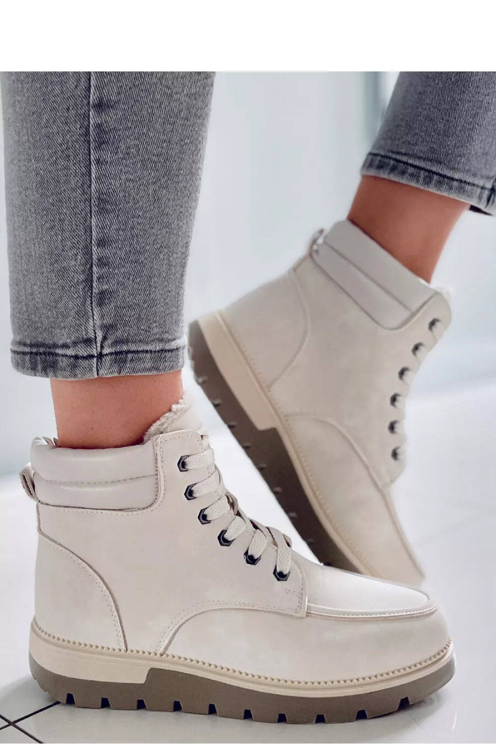 Trapper batai, modelis 171644 Inello