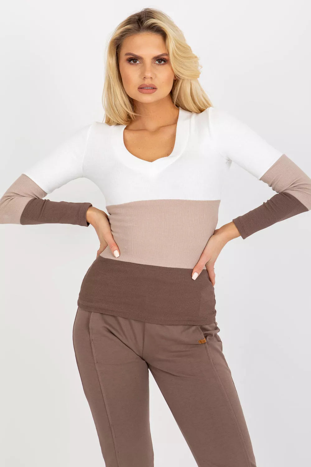 Palaidinės modelis 174590 Rue Paris