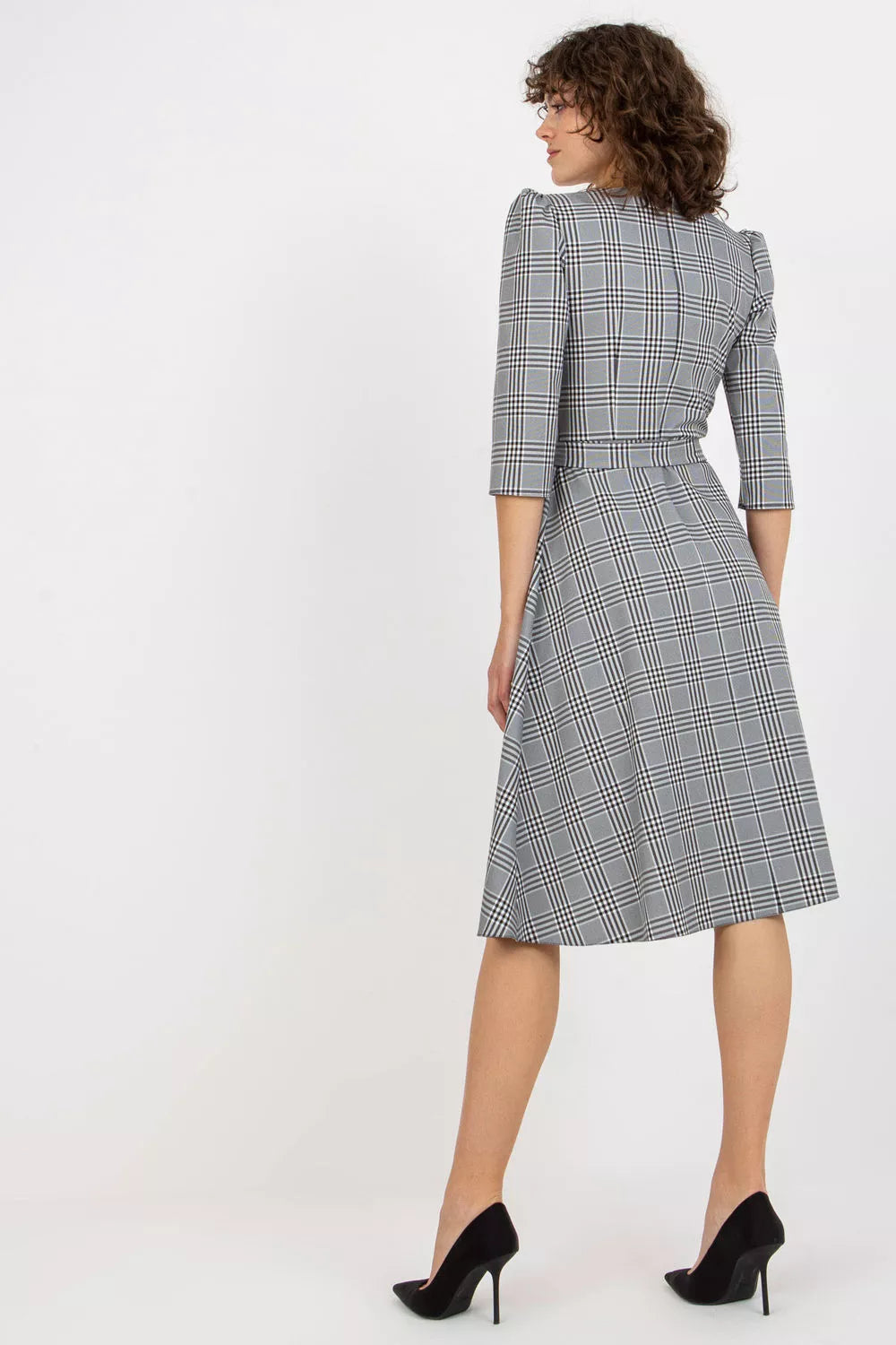 Suknelė modelis 174759 Lakerta